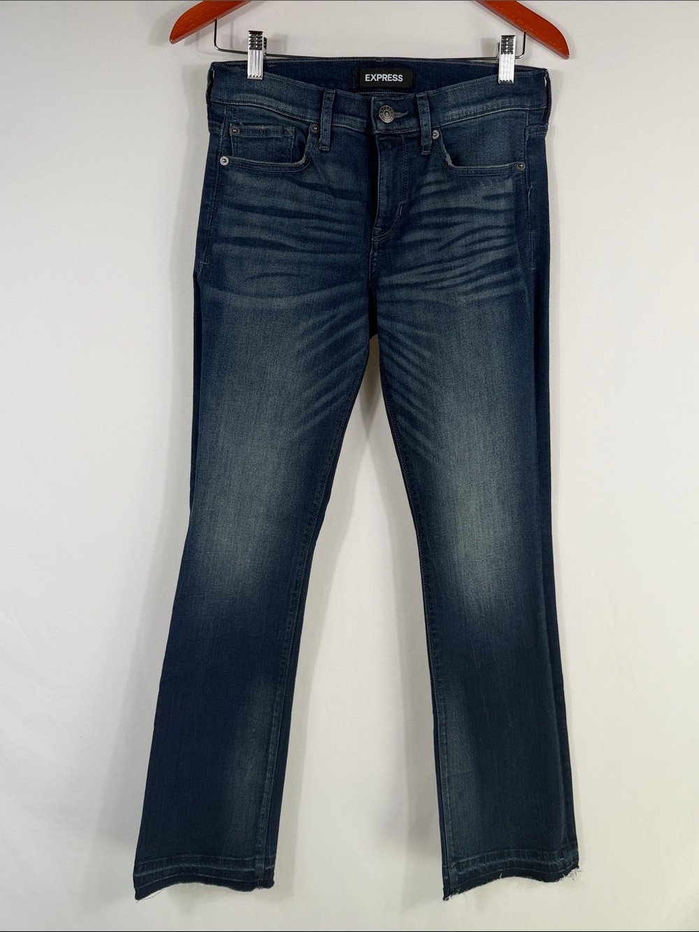 Express Barely Boot Mid Rise Women's Boot Cut Jeans. Size 6S. Inseam 30 inches